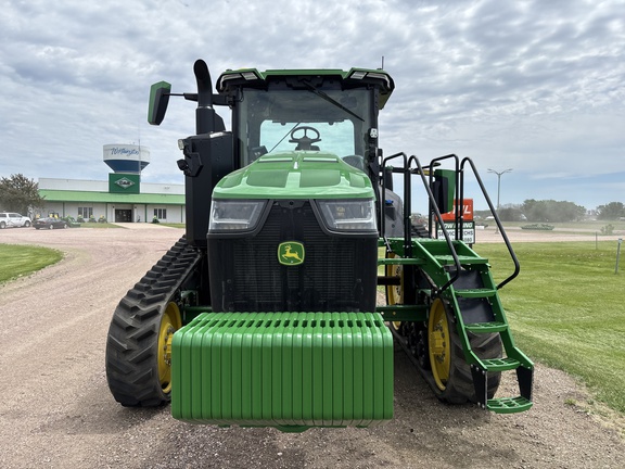 2025 John Deere 8RT 410 Tractor Rubber Track
