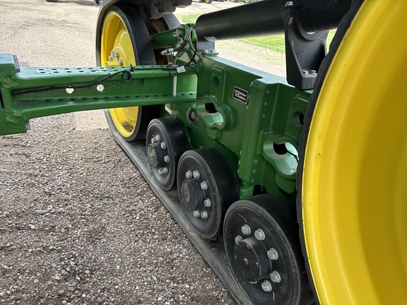 2025 John Deere 8RT 410 Tractor Rubber Track