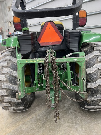 2016 John Deere 4066R Tractor Compact