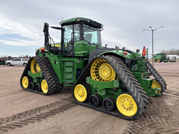 2023 John Deere 9RX 640 Tractor Rubber Track