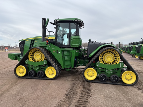 2023 John Deere 9RX 640 Tractor Rubber Track