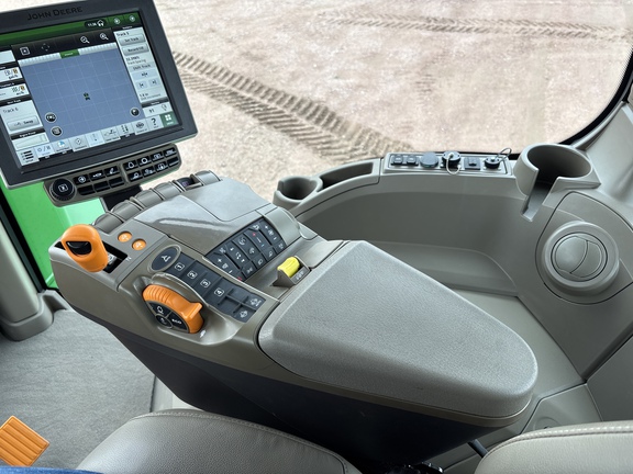 2023 John Deere 9RX 640 Tractor Rubber Track