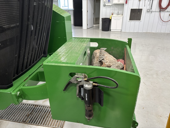 2023 John Deere 8RX 410 Tractor Rubber Track