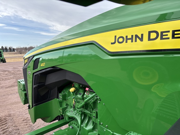 2023 John Deere 8RX 410 Tractor Rubber Track