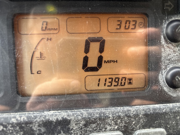 2011 John Deere XUV 825I CAMO ATV