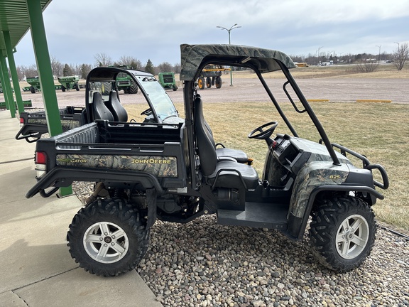 2011 John Deere XUV 825I CAMO ATV