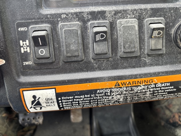 2011 John Deere XUV 825I CAMO ATV