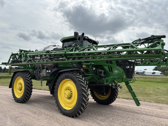 2025 John Deere 616R Sprayer/High Clearance