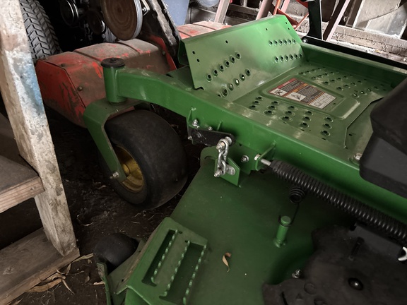 2023 John Deere Z730M Mower/Zero Turn