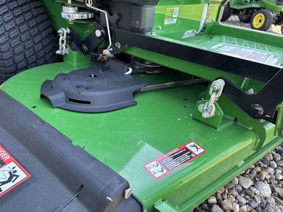 2023 John Deere Z730M Mower/Zero Turn