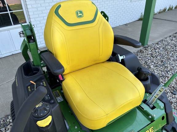 2023 John Deere Z730M Mower/Zero Turn