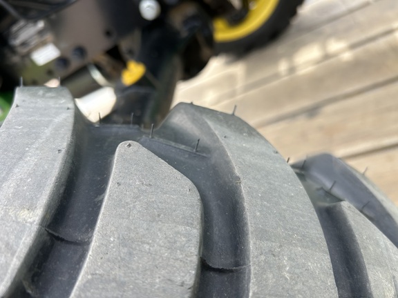 2024 John Deere 2032R Tractor Compact