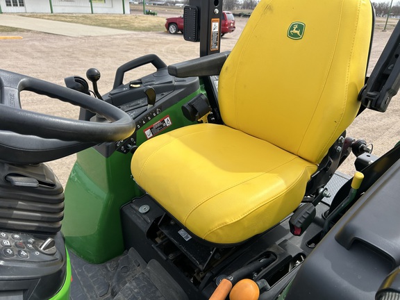 2024 John Deere 2032R Tractor Compact
