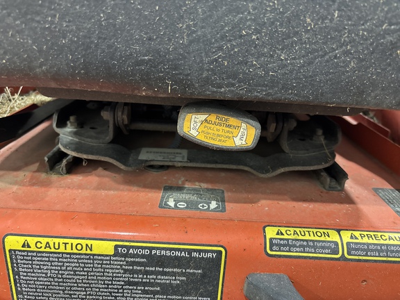2015 Kubota ZD326 Mower/Zero Turn