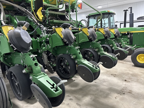2024 John Deere 1795 Planter