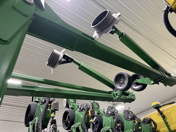 2024 John Deere 1795 Planter