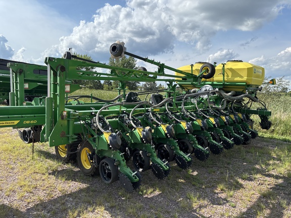 2023 John Deere DB60 Planter