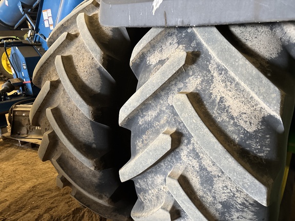2016 John Deere 9420R Tractor 4WD