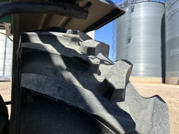 2014 John Deere 4940 Sprayer/High Clearance