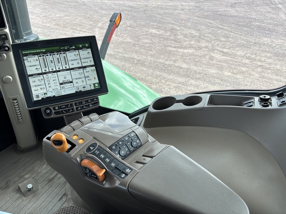 2019 John Deere 9570R Tractor 4WD