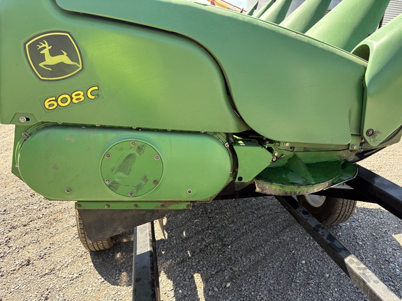 2008 John Deere 608C Header Corn Head