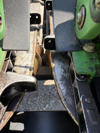2008 John Deere 608C Header Corn Head