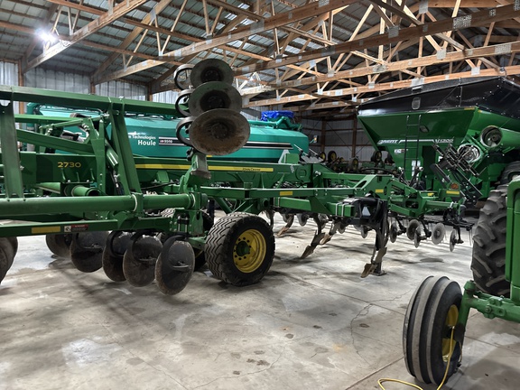 2022 John Deere 2730 Disk Ripper