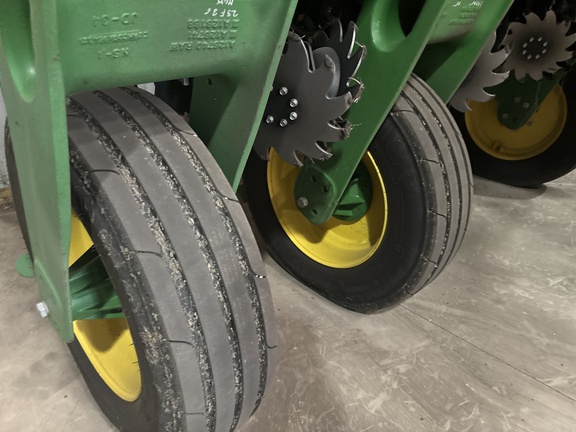 2024 John Deere 1775NT Planter