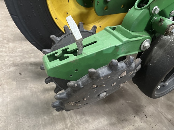 2024 John Deere 1775NT Planter