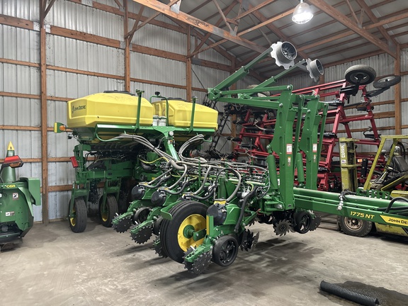 2024 John Deere 1775NT Planter