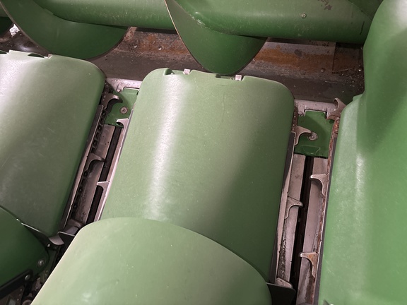 2025 John Deere CR 8 Header Corn Head