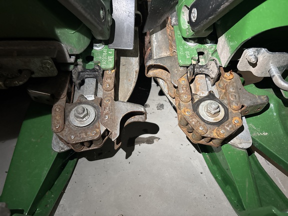 2025 John Deere CR 8 Header Corn Head