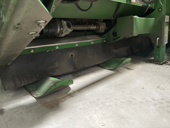 2025 John Deere CR 8 Header Corn Head