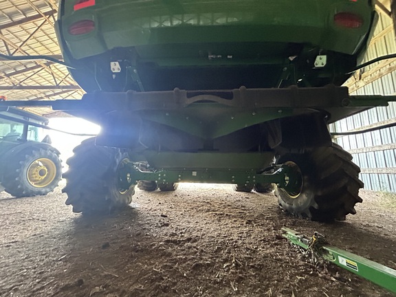 2024 John Deere S780 Combine
