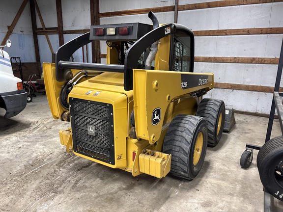 2008 John Deere 328 Skid Steer Loader