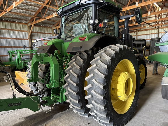 2023 John Deere 8R 410 Tractor