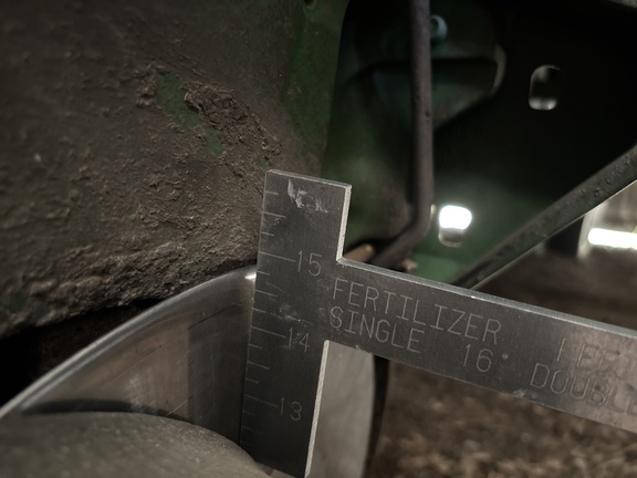 2005 John Deere 1790 Planter