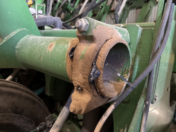 2005 John Deere 1790 Planter