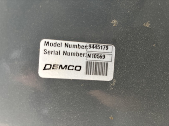 2022 Demco 1100 Grain Cart