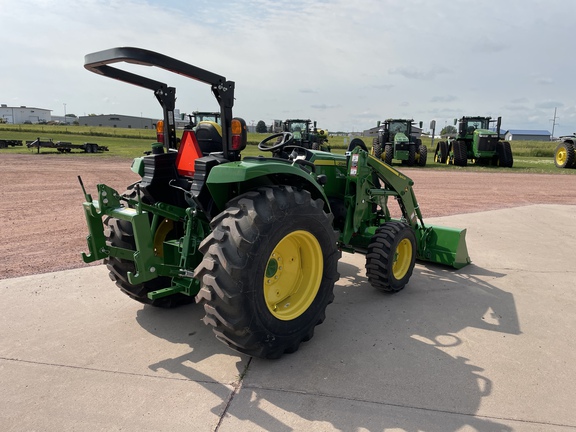 2022 John Deere 4066R Tractor Compact