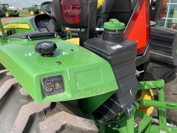 2022 John Deere 4066R Tractor Compact