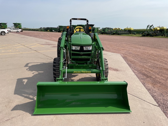 2022 John Deere 4066R Tractor Compact