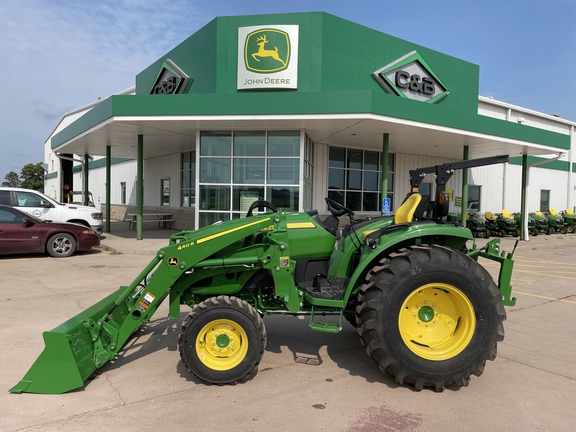 2022 John Deere 4066R Tractor Compact