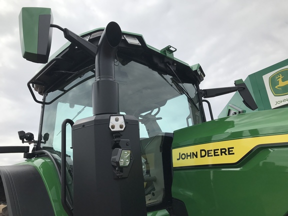 2023 John Deere 8R 410 Tractor