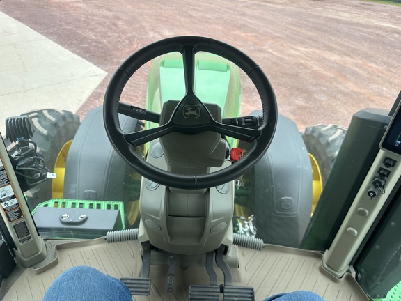 2023 John Deere 8R 410 Tractor