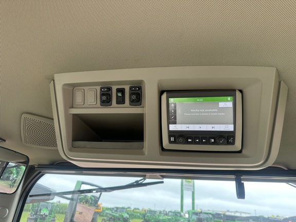 2023 John Deere 8R 410 Tractor