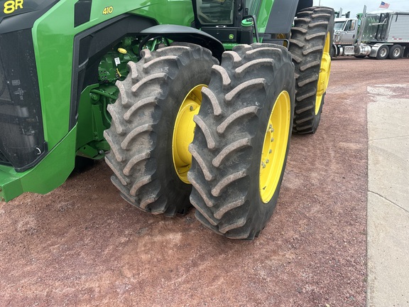 2023 John Deere 8R 410 Tractor