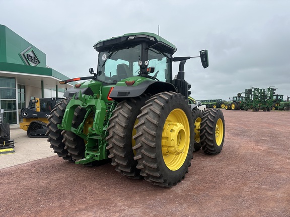 2023 John Deere 8R 410 Tractor