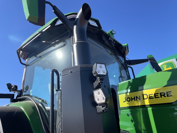 2023 John Deere 8R 370 Tractor