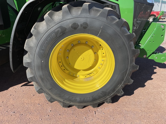 2023 John Deere 8R 370 Tractor